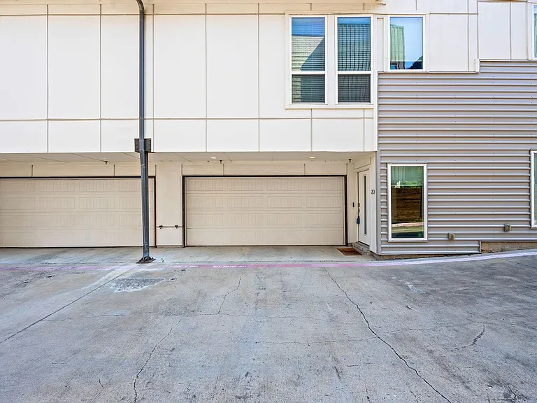 4690 Monarch St #20 — Photo 25