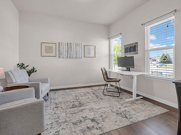 3rd image of 3857 Mount Hope St