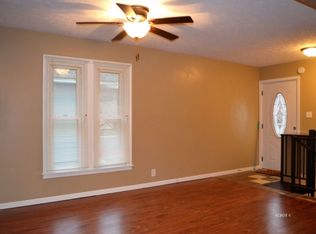 122 Central Ave, Athens, OH 45701