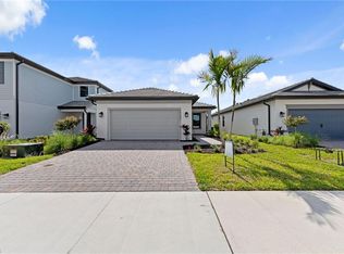 24983 Surf Haven Ln, Bonita Springs, FL 34135