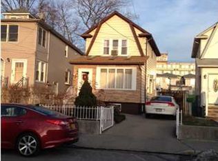 365 Harbor Rd, Staten Island, NY 10303