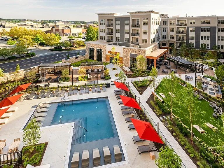 Parkside Providence Town Center — Photo 15