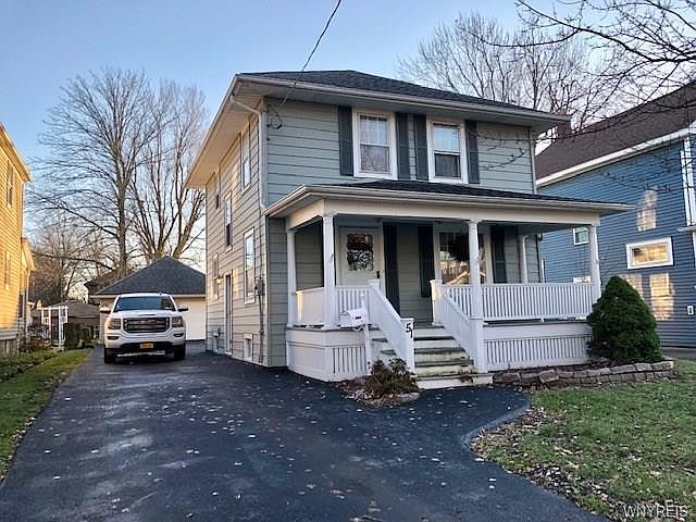 1st image of 51 Fuller Ave