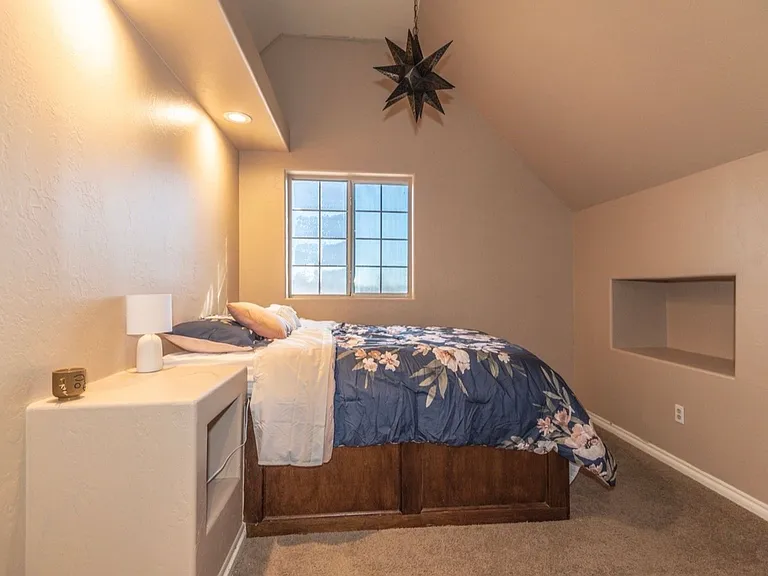 7623 Wyatt Lake Dr — Photo 51