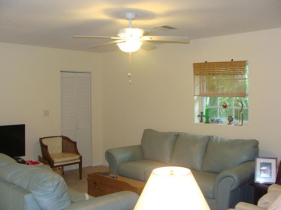 4th image of 22734 Cudjoe Dr