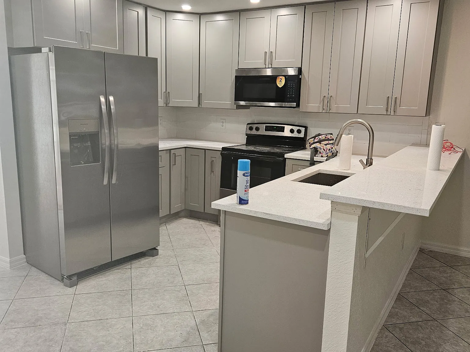 3 bed, 1200 sqft, $1,850 — Photo 3