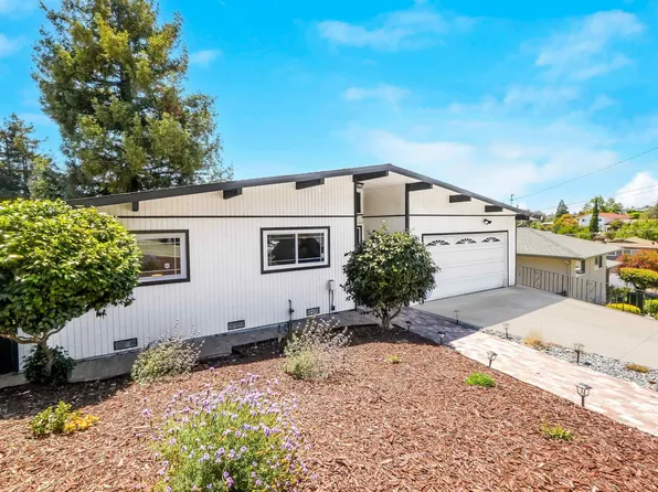 4329 Lawrence Dr, Castro Valley, CA 94546