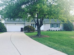 8014 Castle Rock Ln, West Chester, OH 45069