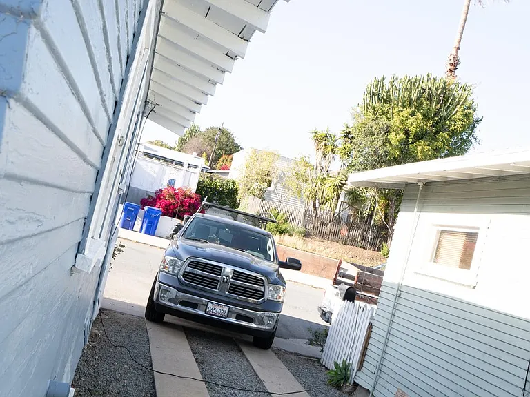 3009 Date St — Photo 14