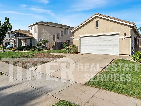 5th image of 10144 Blossom Ridge Dr