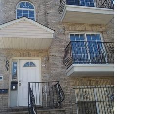 115 Chadwick Ave, Newark, NJ