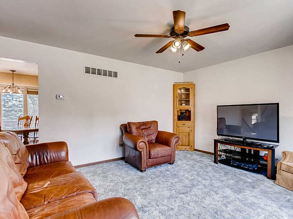 5th image of 2914 Art Schultz Dr