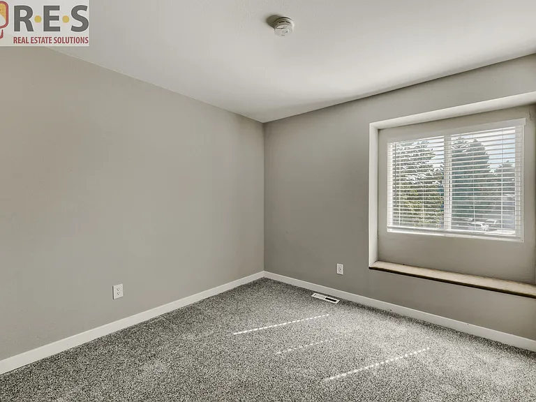 3669 S Gibralter Cir — Photo 11