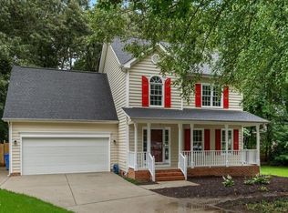 916 Brookhannah Ct, Fuquay Varina, NC 27526