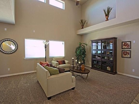 5th image of 14909 Hunters Grove Ave
