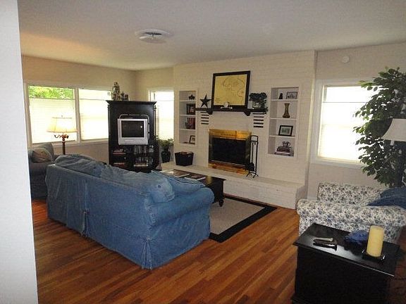 5th image of 291 E Lincoln St