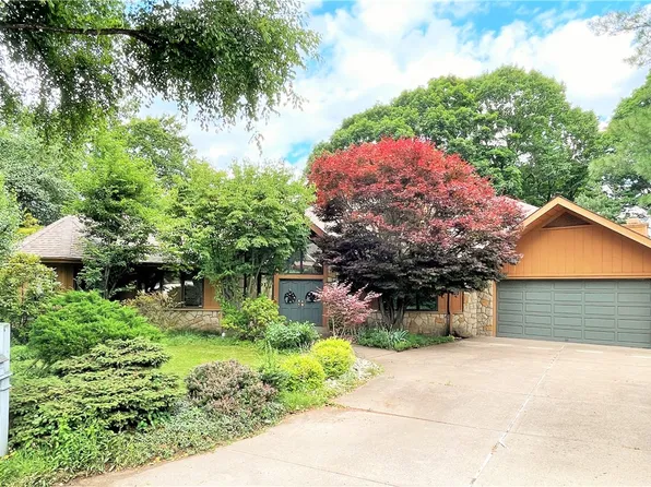 3008 Wedgewood Ct, Murrysville, PA 15668