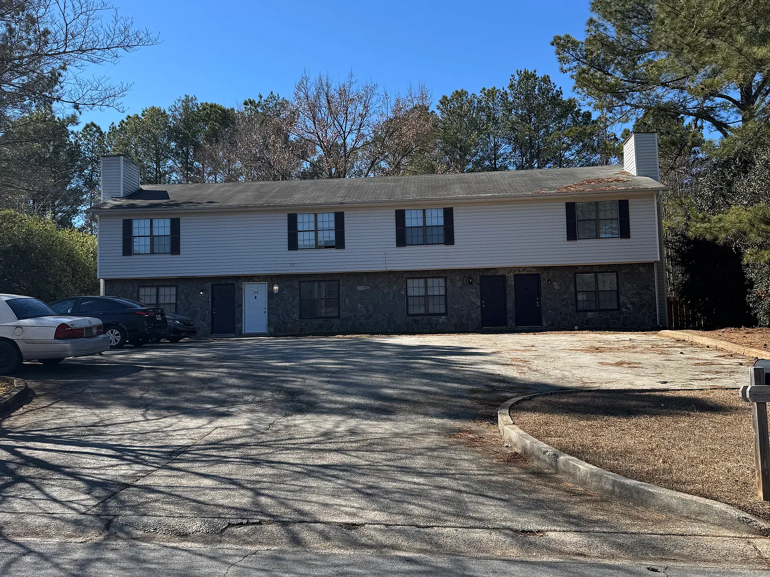 2 bed, 2.5 bath, 1100 sqft, $1,650 — Photo 3