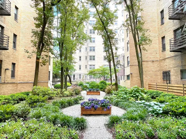 30 East 9th Street 1D image 6 of 6