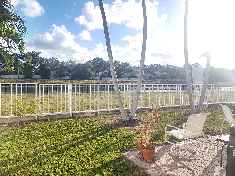 6368 Brava Way — Photo 20