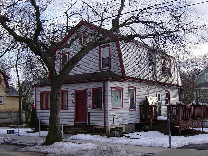 2nd image of 103 Ruskindale Rd