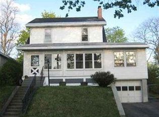 98 Sycamore St, Albany, NY 12208