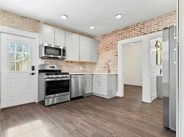 715 Arcadia Pl, Colorado Springs, CO 80903