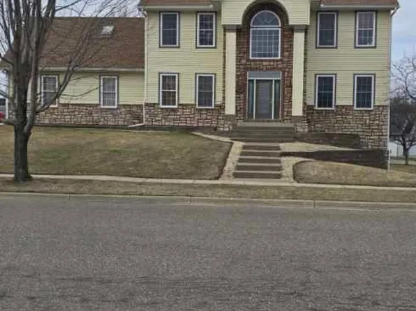 1620 26th St SE, Saint Cloud, MN 56304