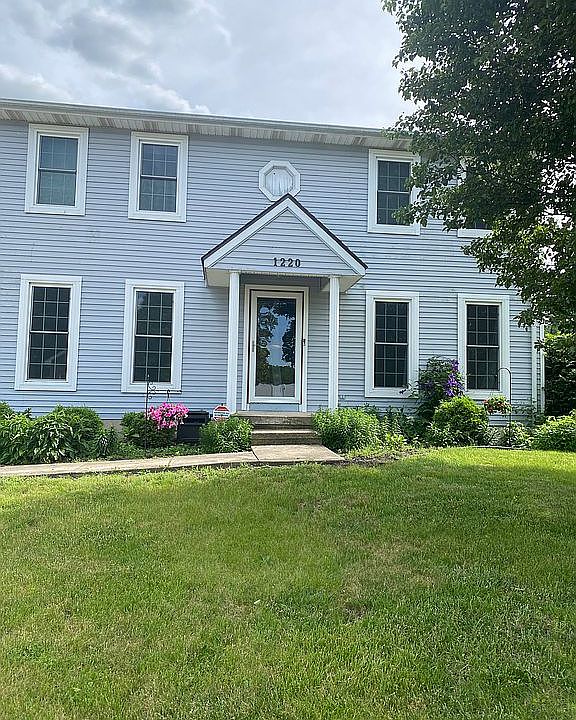 1st image of 1220 Stephenson Dr