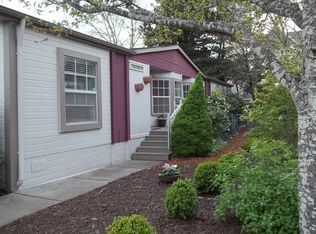 8300 NE Quatama St, Beaverton, OR 97006