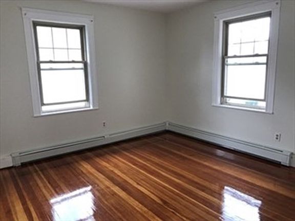 2nd image of 117-119 South St