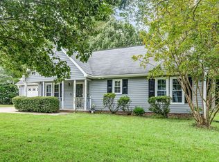 1320 E Academy St, Fuquay Varina, NC 27526