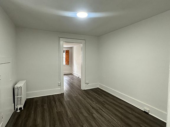 4th image of 51 1/2 Maryland Ave