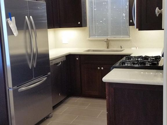 2nd image of 1219 El Camino Real APT 1
