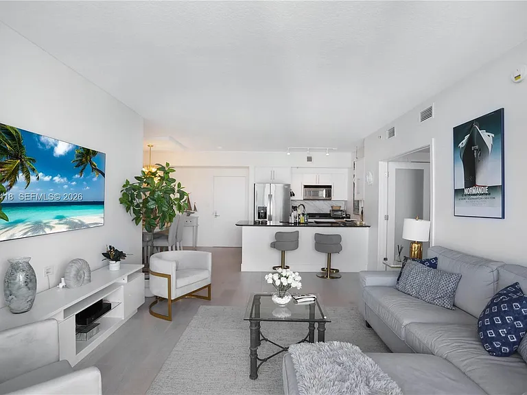 335 Biscayne Blvd #3808 — Photo 20