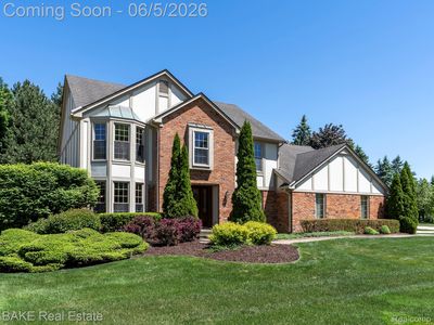 10000 Red Maple Dr, Plymouth, MI, 48170