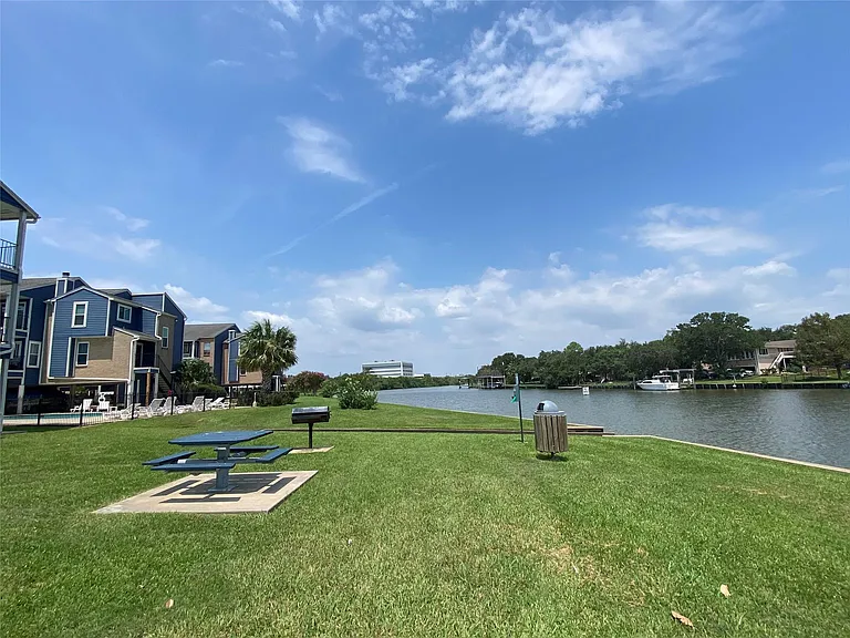 18519 Egret Bay Blvd #1915 — Photo 3