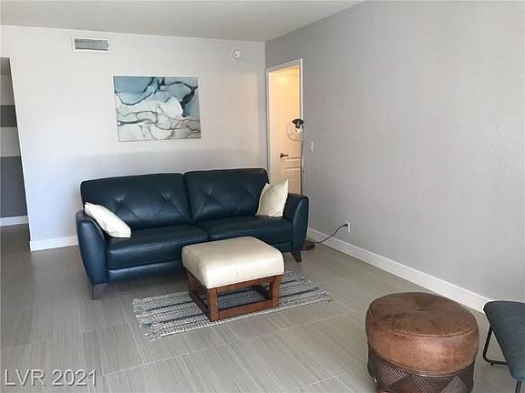 4th image of 2843 Geary Pl Unit 3105