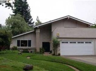 137 Greenbrook Ct, Danville, CA 94526