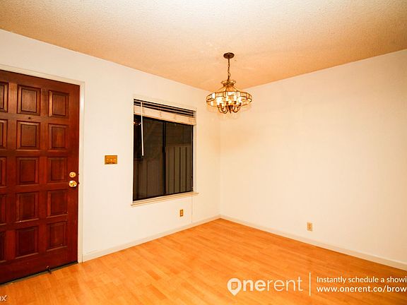 5th image of 380 Coyote Creek Cir