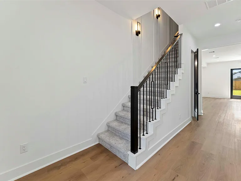8501 Safeguard St #B — Photo 5