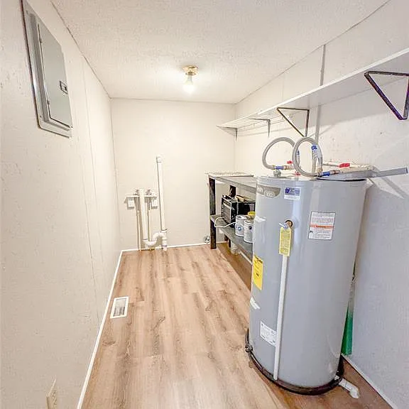 818 Grier St — Photo 12
