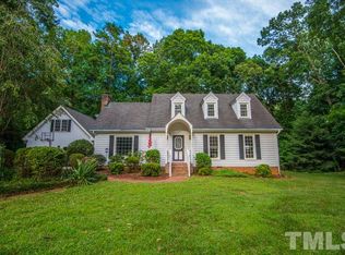 8704 Kenilworth Dr, Raleigh, NC 27613