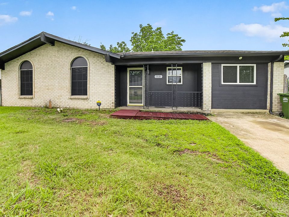 1st image of 15131 Oakwood Ln