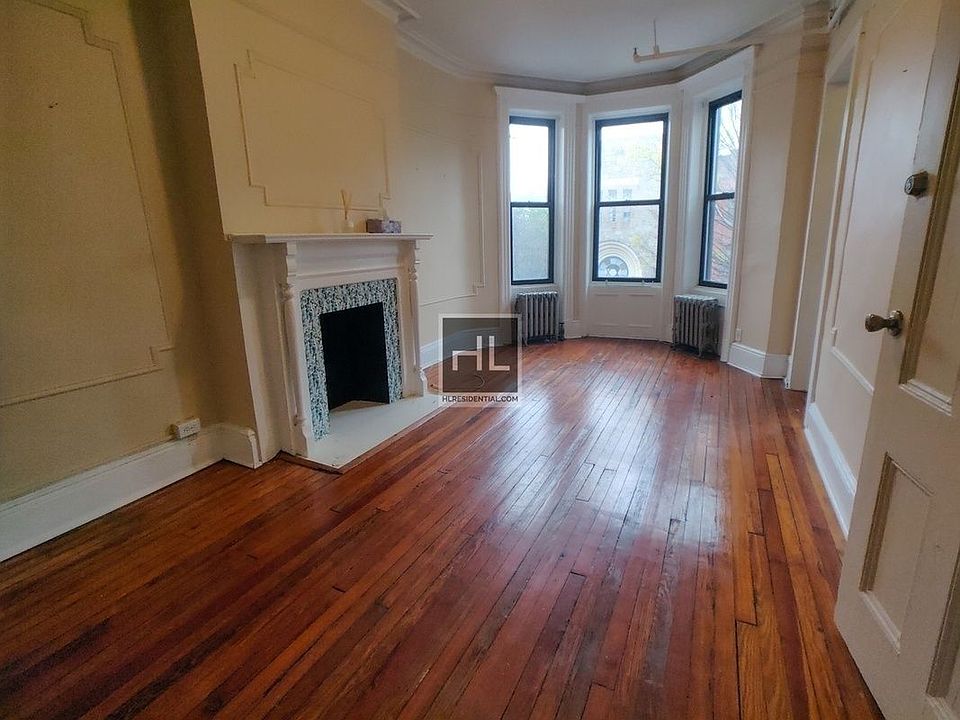 1st image of 606 Saint Johns Pl