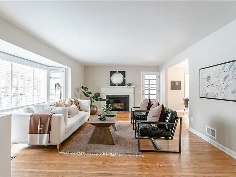 75 Ellingwood Dr — Photo 8