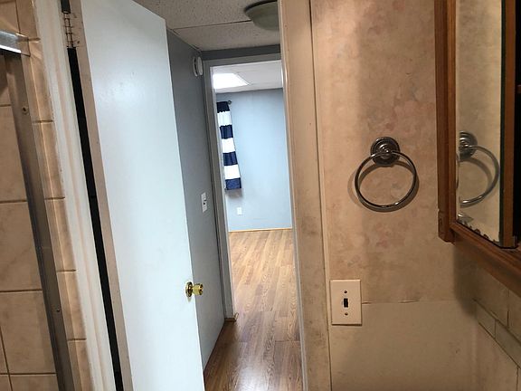 2nd image of 109 Lyell Ave #A