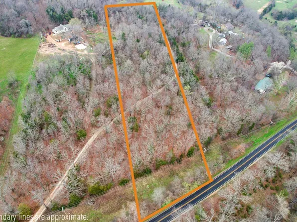 E Black Oak Rd, Fayetteville, AR 72701