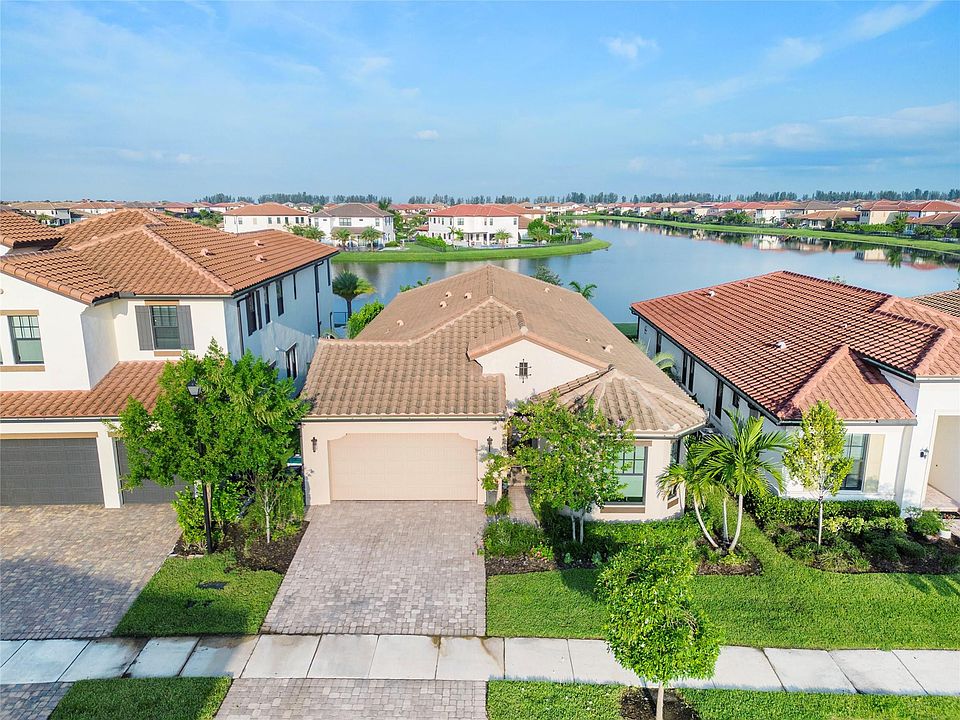 1st image of 8785 E Baypoint Circle