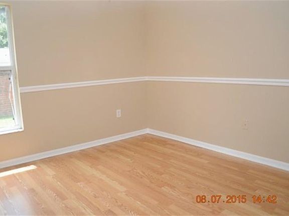 4th image of 11 Zachary Wade St